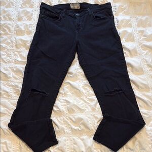 Women's Black Distressed Skinny Jeans